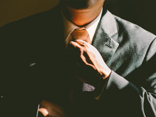 全聯徵信社負責人簡歷